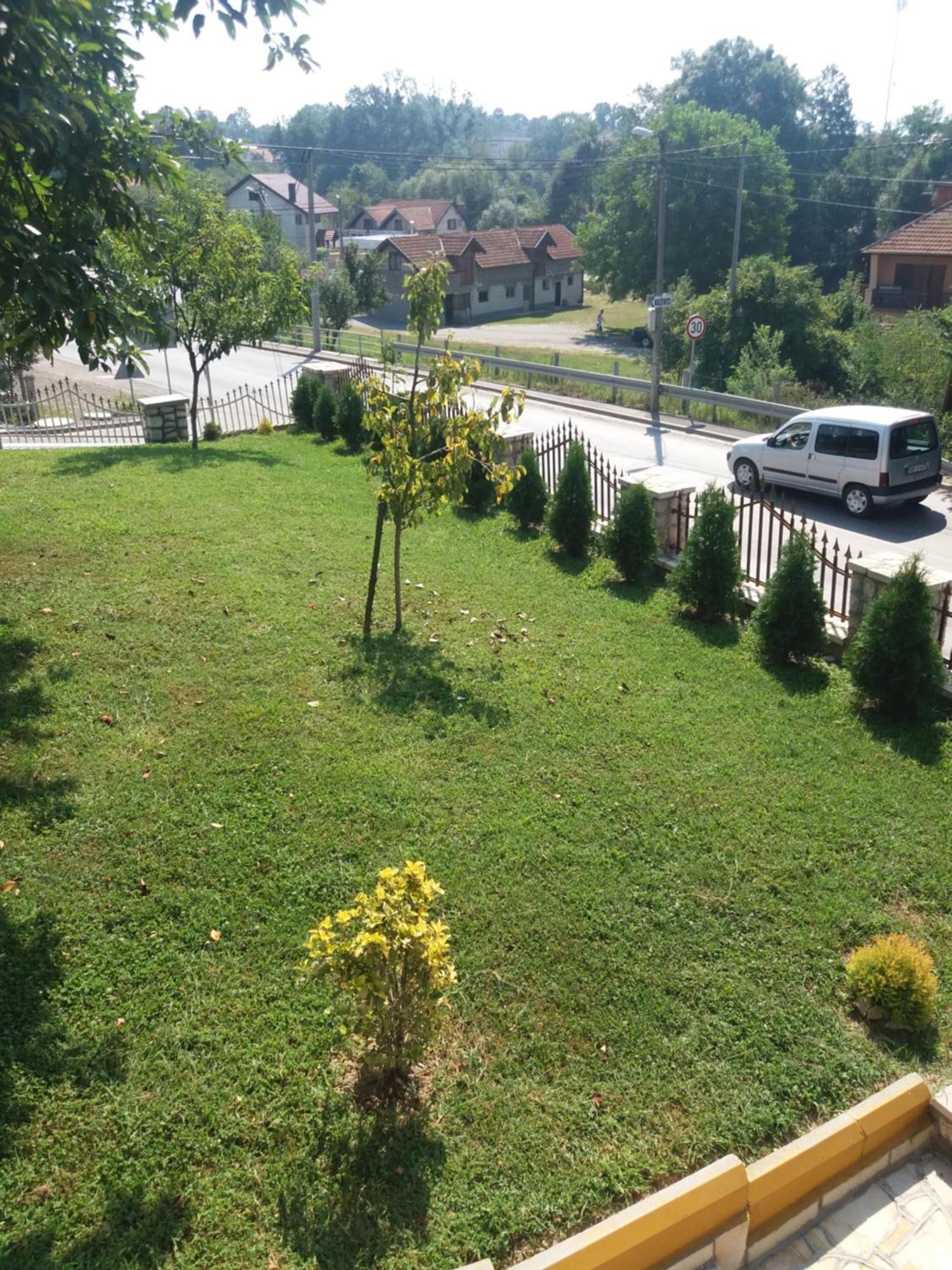 Apartmani Nedim Dubrave Gornje Exterior photo